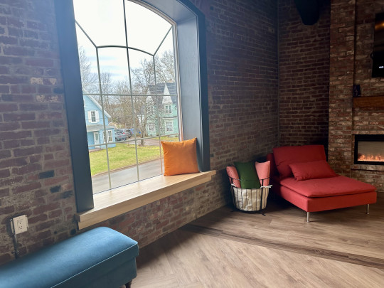 Lounge area