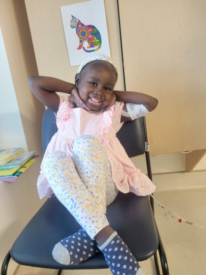  Karahella Ady poses on a chair