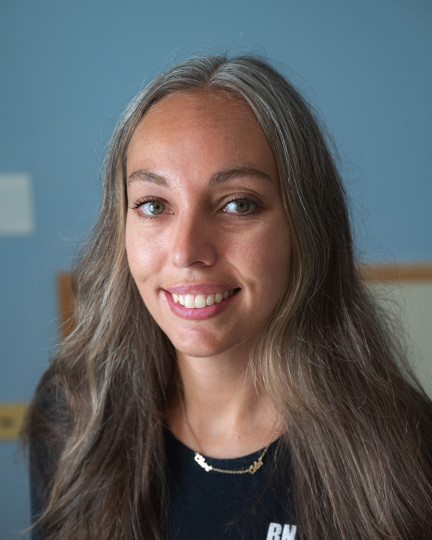 Stephanie Kimpel headshot photo by Ryan Wilson