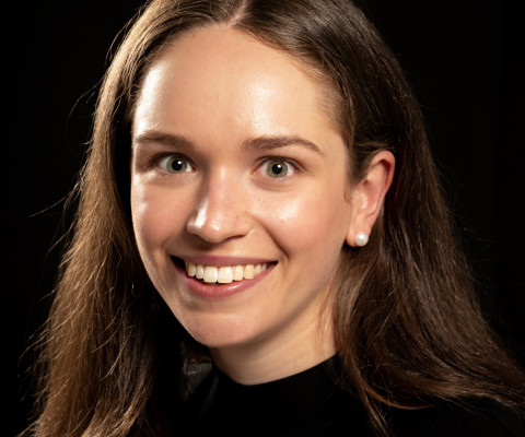 Grace McIntyre Headshot